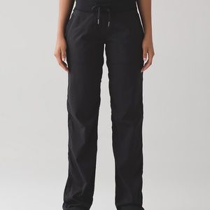 Lululemon Dance Studio Panh